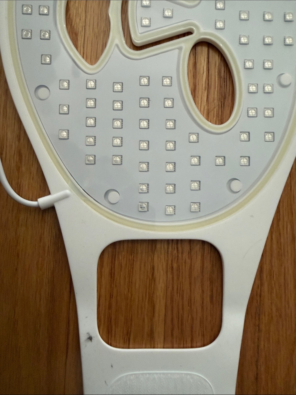 Swirise LED Red Light Face Mask - Picture 5 of 14